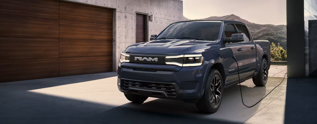 2025 Ram 1500 REV