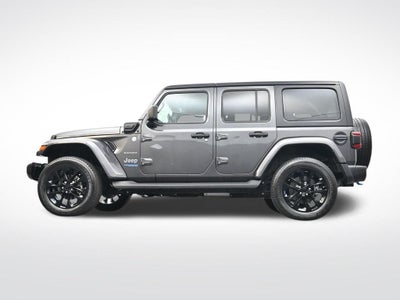 2022 Jeep Wrangler Unlimited Sahara 4x4