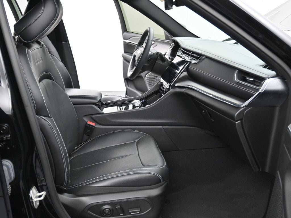 2023 Jeep Grand Cherokee Overland 4x4