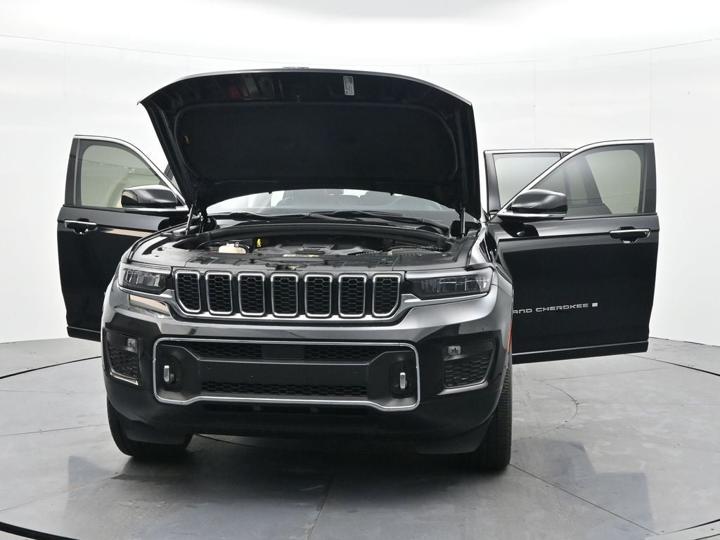 2023 Jeep Grand Cherokee Overland 4x4