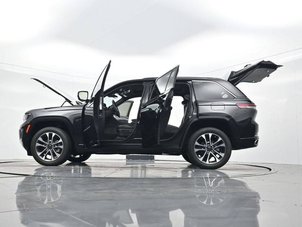 2023 Jeep Grand Cherokee Overland 4x4