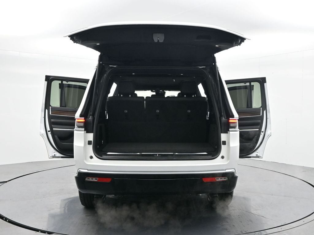 2023 Jeep Grand Wagoneer Series II 4x4