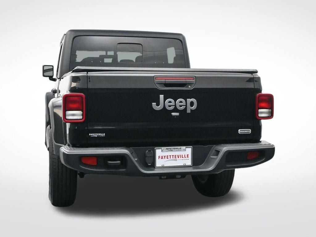 2022 Jeep Gladiator Overland 4x4