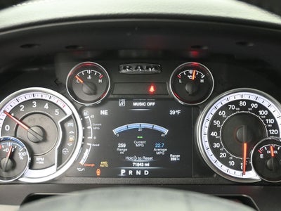 2019 RAM 1500 Classic Laramie Crew Cab 4x4 5'7' Box