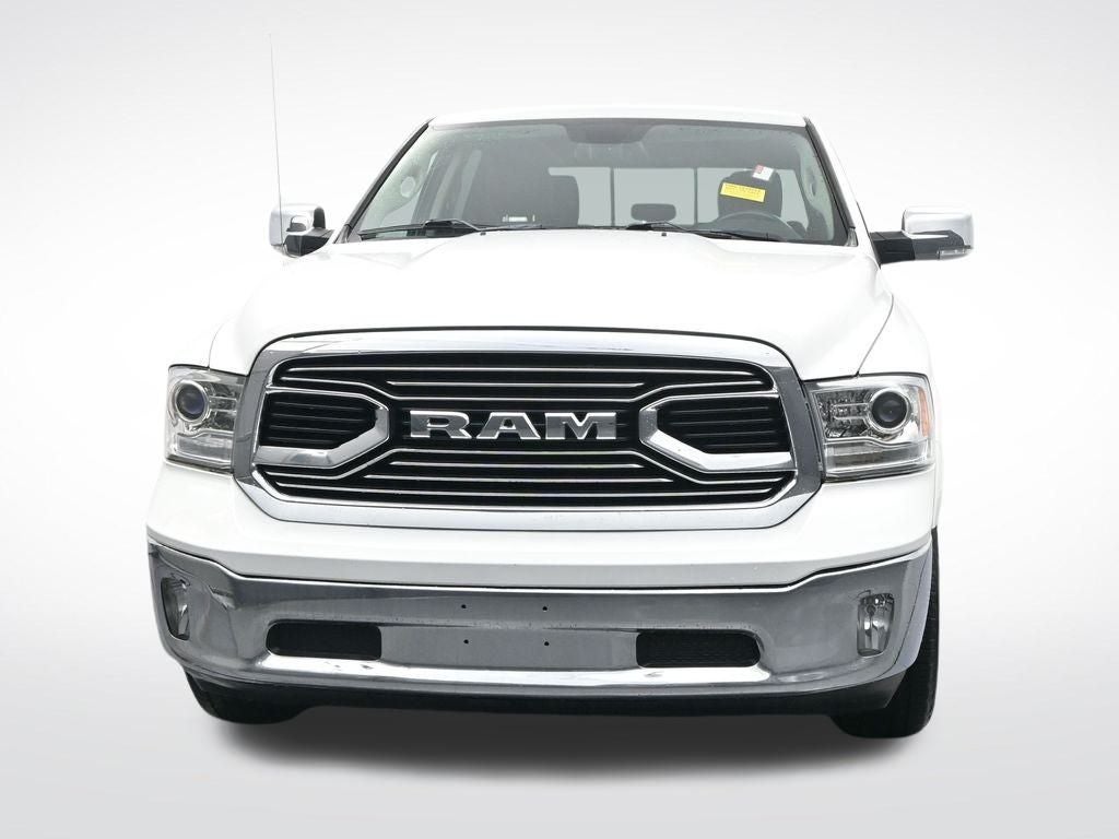 2019 RAM 1500 Classic Laramie Crew Cab 4x4 5'7' Box