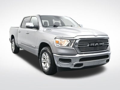 2024 RAM 1500 Laramie Crew Cab 4x2 5'7' Box