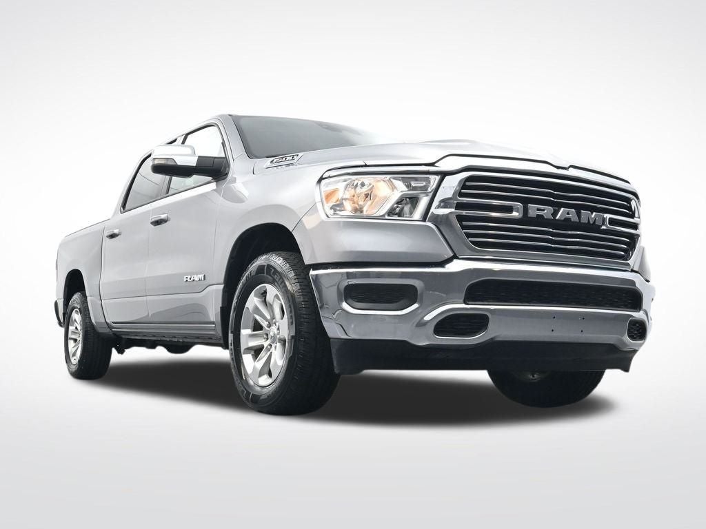 2024 RAM 1500 Laramie Crew Cab 4x2 5'7' Box