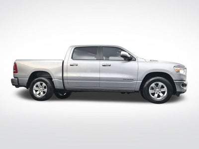 2024 RAM 1500 Laramie Crew Cab 4x2 5'7' Box