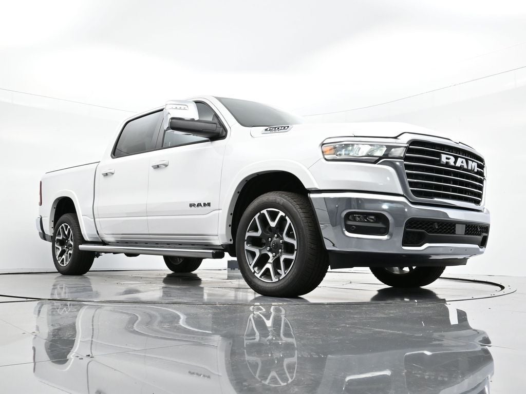 2025 RAM 1500 RAM 1500 LARAMIE CREW CAB 4X4 5'7' BOX