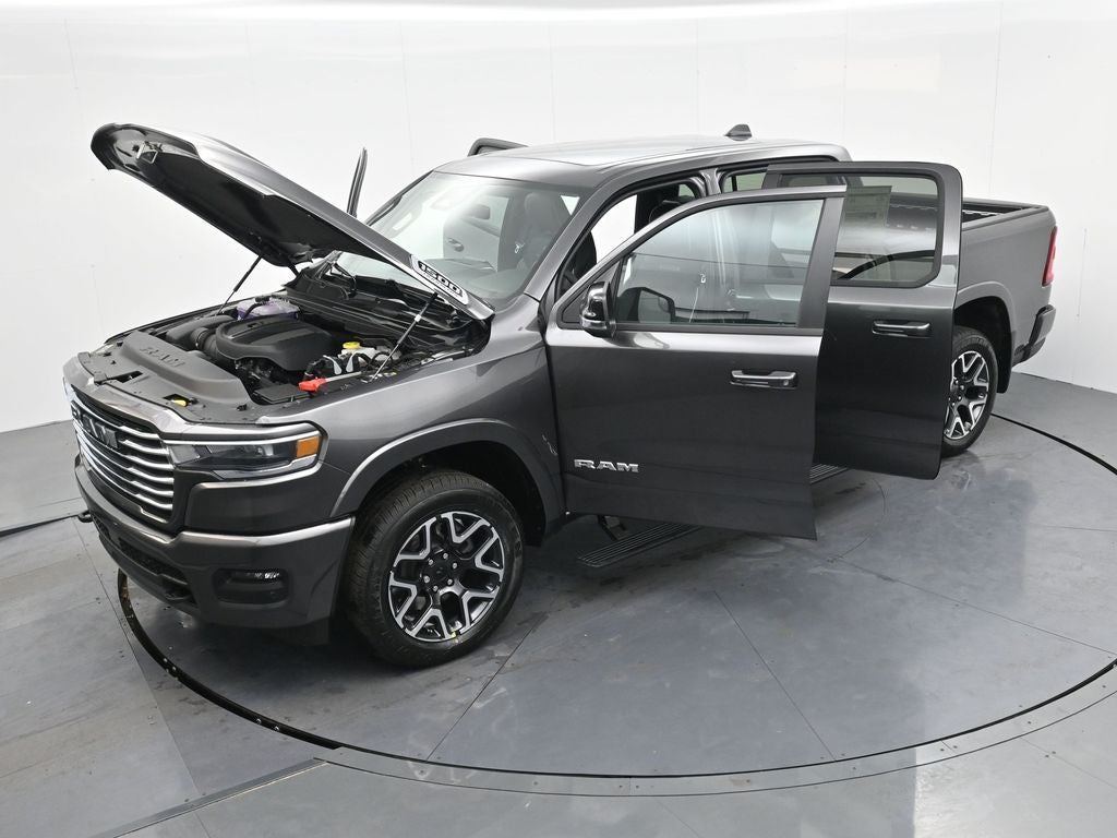 2026 RAM 1500 RAM 1500 LARAMIE CREW CAB 4X4 5'7' BOX