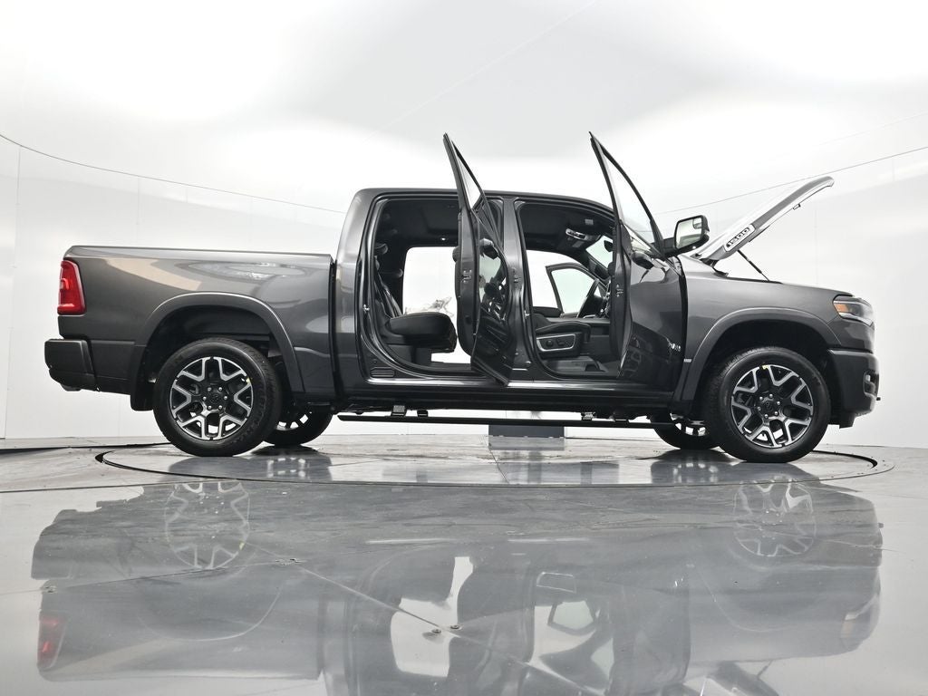 2026 RAM 1500 RAM 1500 LARAMIE CREW CAB 4X4 5'7' BOX