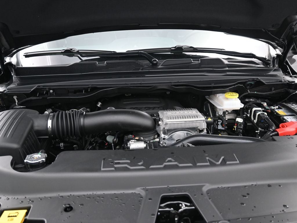 2026 RAM 1500 RAM 1500 LARAMIE CREW CAB 4X4 5'7' BOX