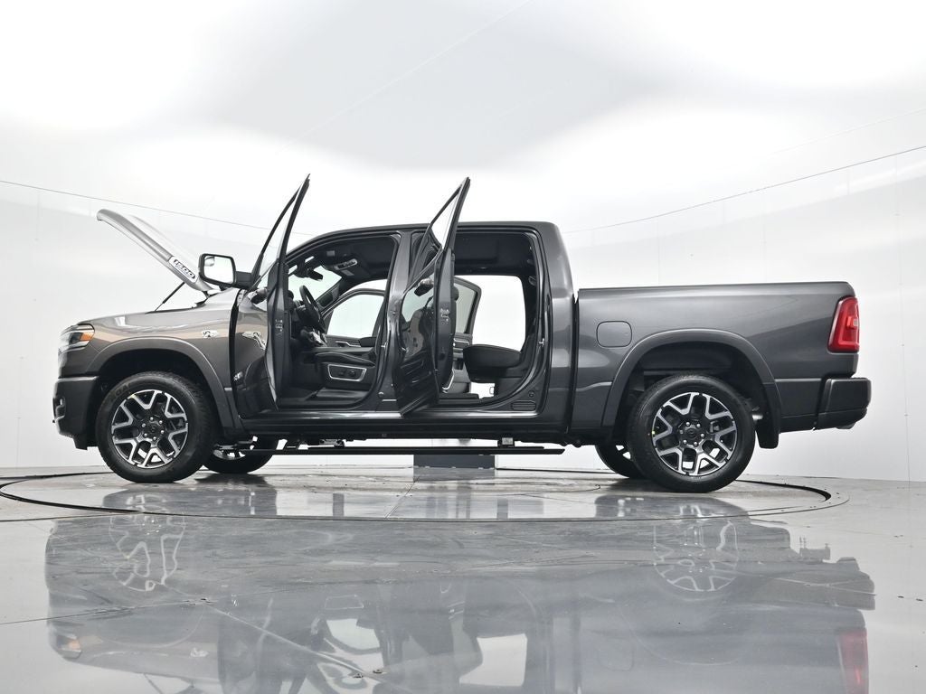 2026 RAM 1500 RAM 1500 LARAMIE CREW CAB 4X4 5'7' BOX