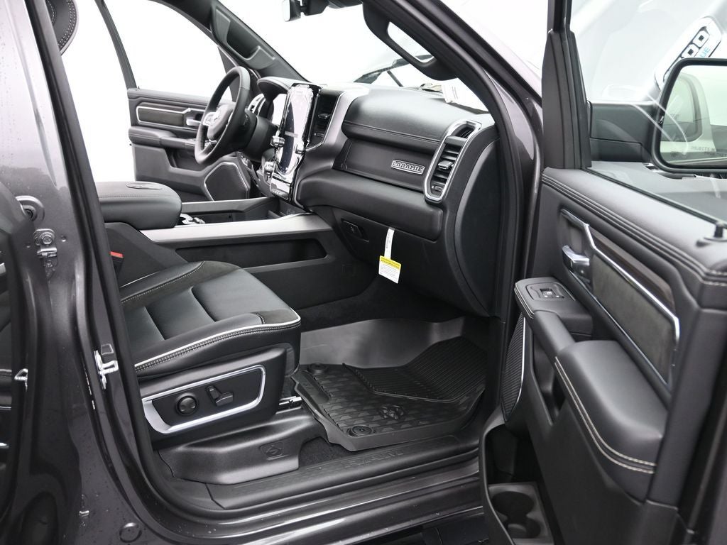 2026 RAM 1500 RAM 1500 LARAMIE CREW CAB 4X4 5'7' BOX