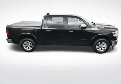 2022 RAM 1500 Laramie Crew Cab 4x4 5'7' Box