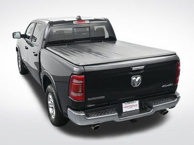 2022 RAM 1500 Laramie Crew Cab 4x4 5'7' Box