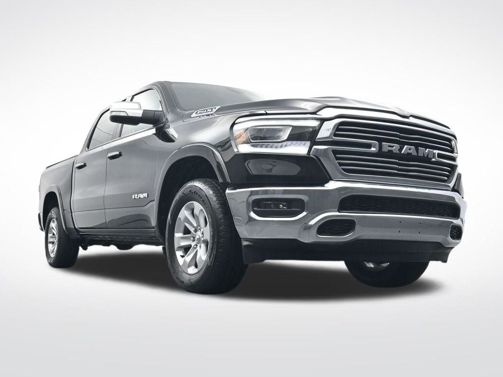 2022 RAM 1500 Laramie Crew Cab 4x4 5'7' Box