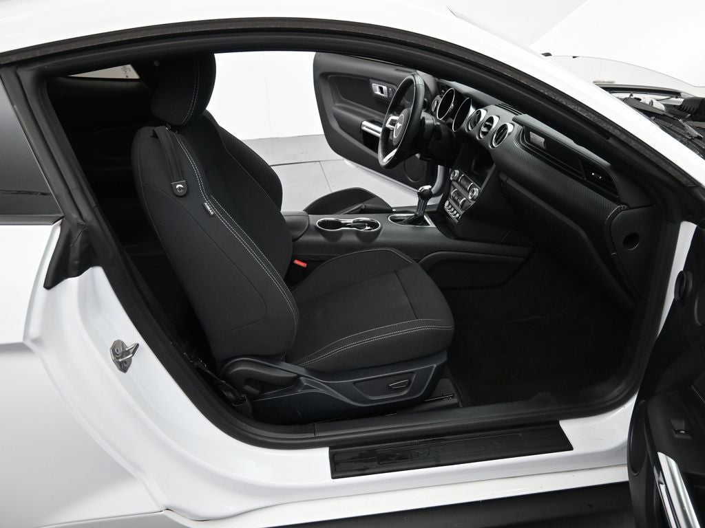 2021 Ford Mustang EcoBoost Fastback