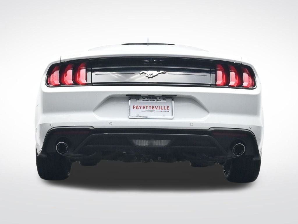 2021 Ford Mustang EcoBoost Fastback