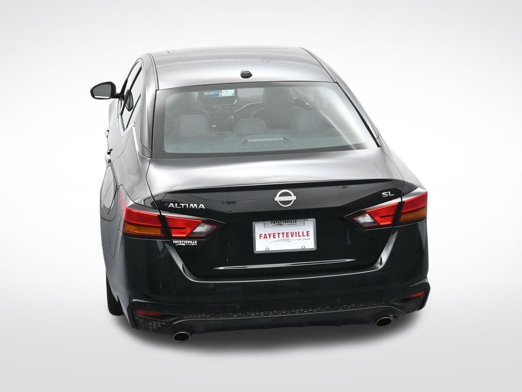2023 Nissan Altima SL FWD