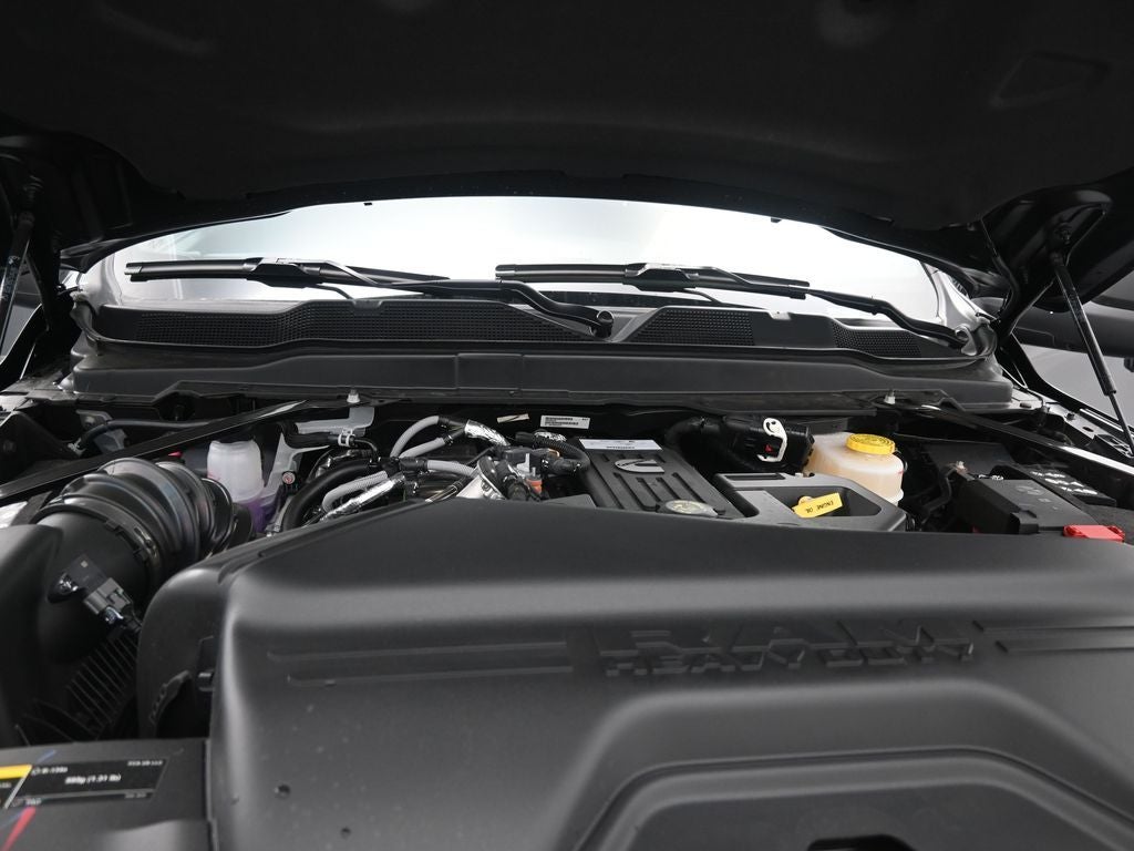 2026 RAM 3500 RAM 3500 TRADESMAN CREW CAB 4X4 8' BOX