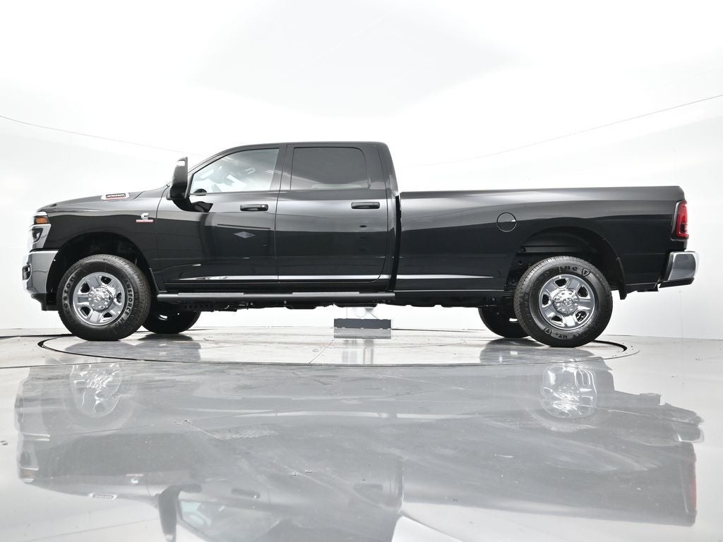 2026 RAM 3500 RAM 3500 TRADESMAN CREW CAB 4X4 8' BOX