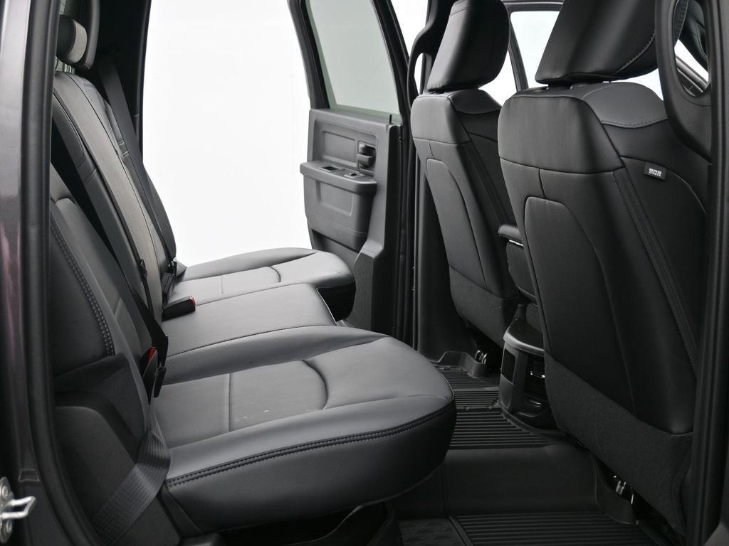 2026 RAM 2500 RAM 2500 TRADESMAN CREW CAB 4X4 6'4' BOX