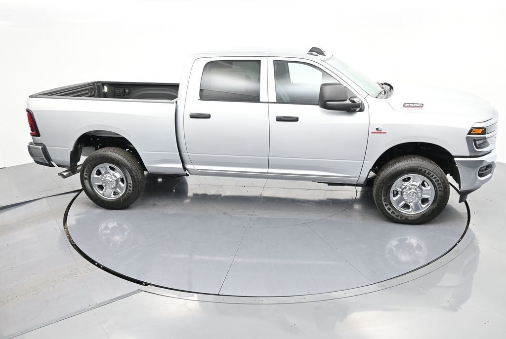 2026 RAM 2500 RAM 2500 TRADESMAN CREW CAB 4X4 6'4' BOX