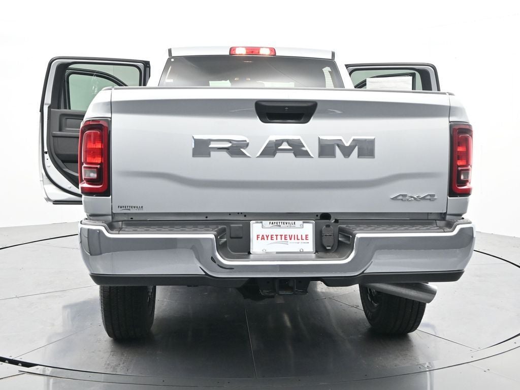 2026 RAM 2500 RAM 2500 TRADESMAN CREW CAB 4X4 6'4' BOX
