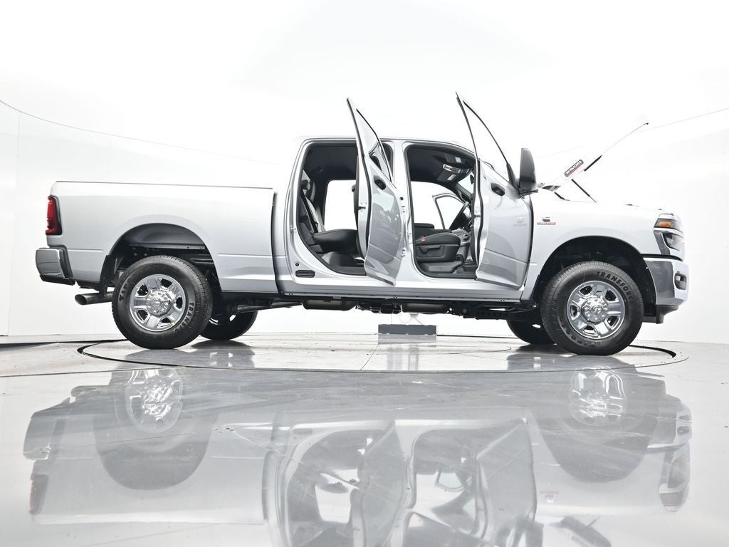 2026 RAM 2500 RAM 2500 TRADESMAN CREW CAB 4X4 6'4' BOX