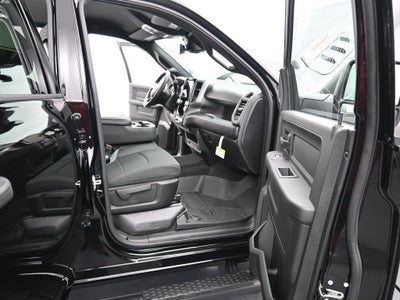 2026 RAM 2500 RAM 2500 BLACK EXPRESS CREW CAB 4X4 6'4' BOX