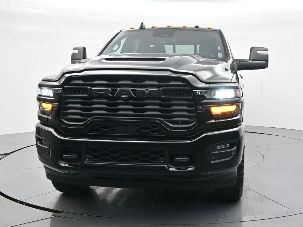 2026 RAM 2500 RAM 2500 BLACK EXPRESS CREW CAB 4X4 6'4' BOX