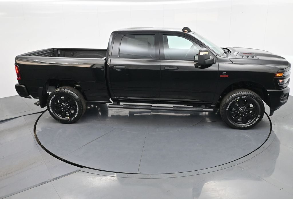 2026 RAM 2500 RAM 2500 BLACK EXPRESS CREW CAB 4X4 6'4' BOX