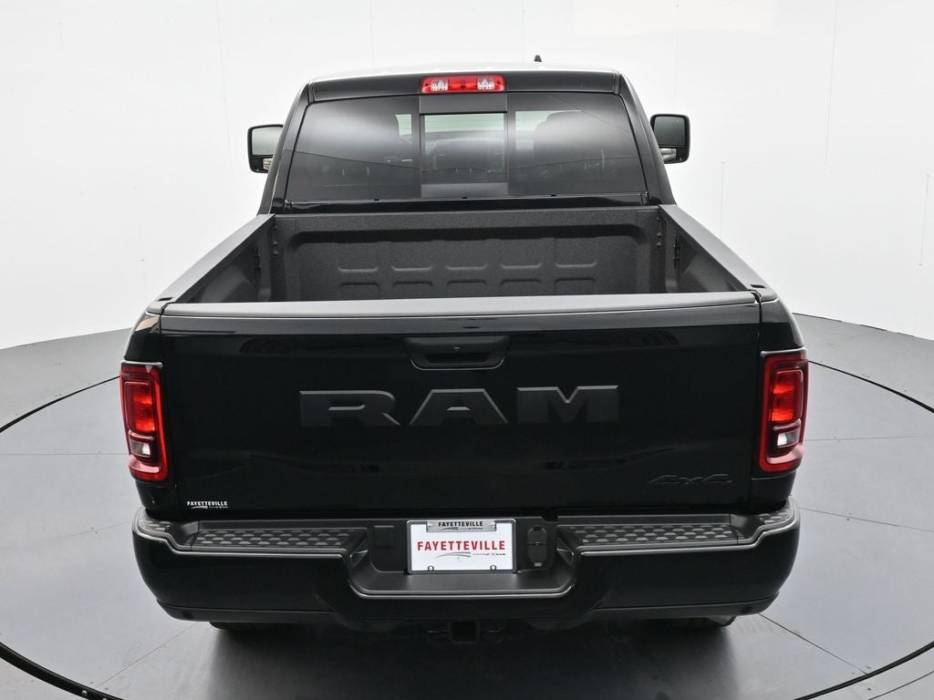 2026 RAM 2500 RAM 2500 BLACK EXPRESS CREW CAB 4X4 6'4' BOX