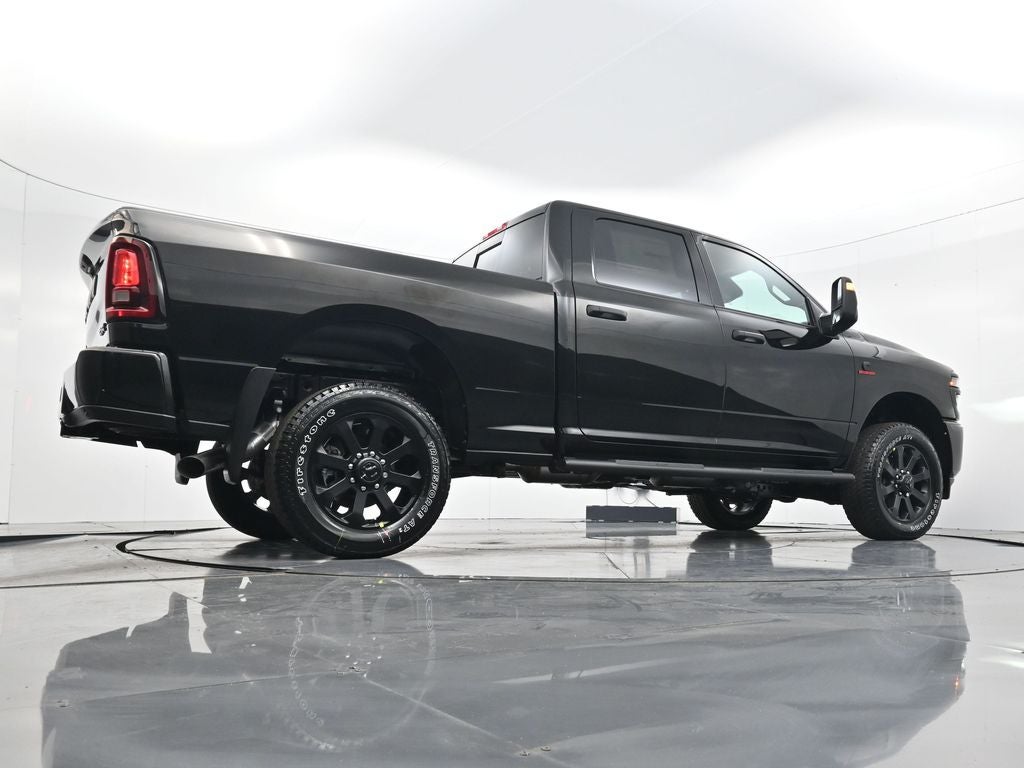 2026 RAM 2500 RAM 2500 BLACK EXPRESS CREW CAB 4X4 6'4' BOX