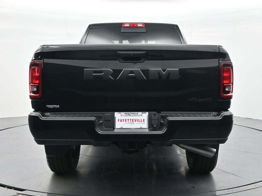 2026 RAM 2500 RAM 2500 BLACK EXPRESS CREW CAB 4X4 6'4' BOX