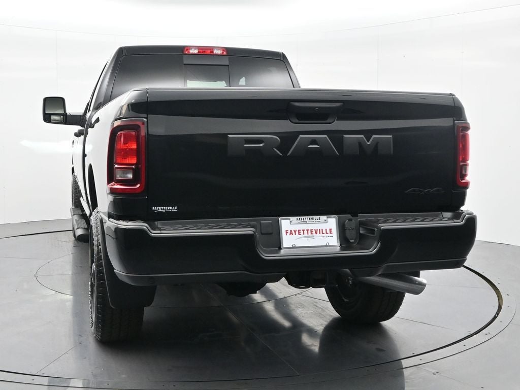 2026 RAM 2500 RAM 2500 BLACK EXPRESS CREW CAB 4X4 6'4' BOX
