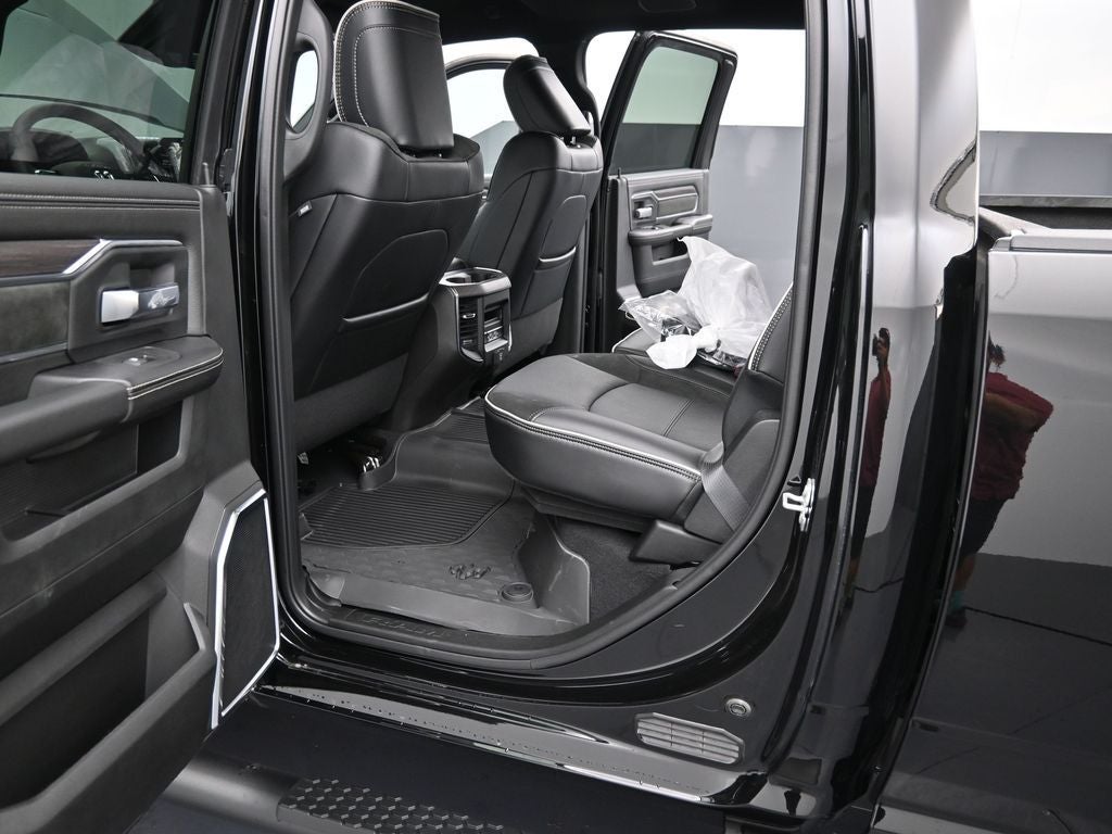 2026 RAM 2500 RAM 2500 LARAMIE CREW CAB 4X4 6'4' BOX