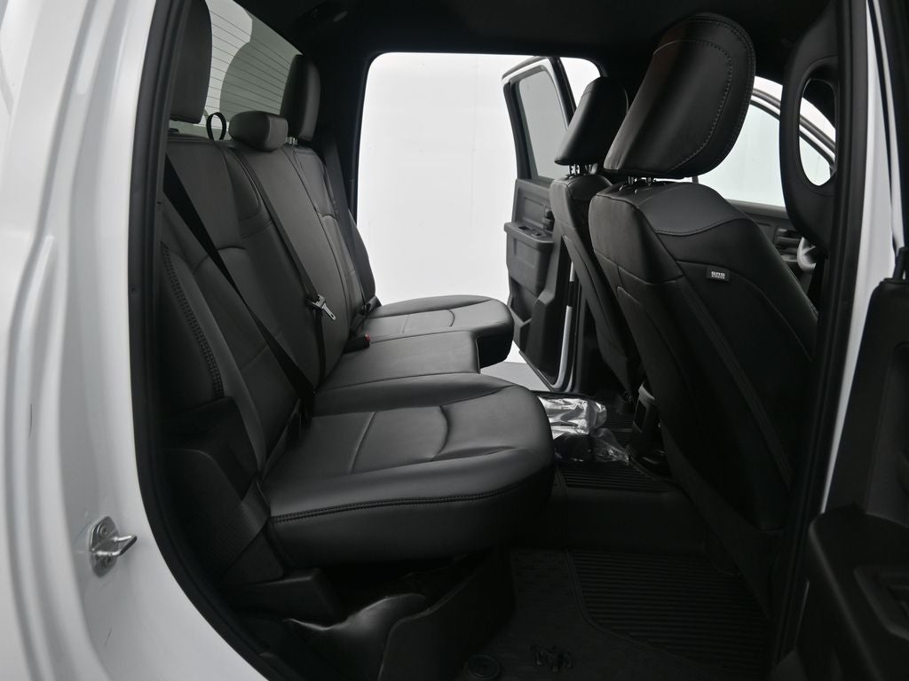 2026 RAM 3500 RAM 3500 TRADESMAN CREW CAB 4X4 8' BOX