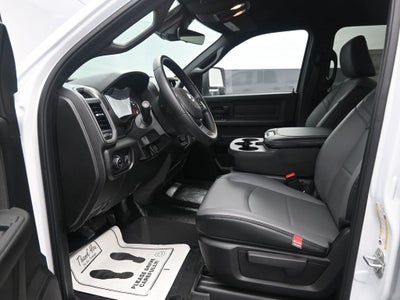 2026 RAM 3500 RAM 3500 TRADESMAN CREW CAB 4X4 8' BOX