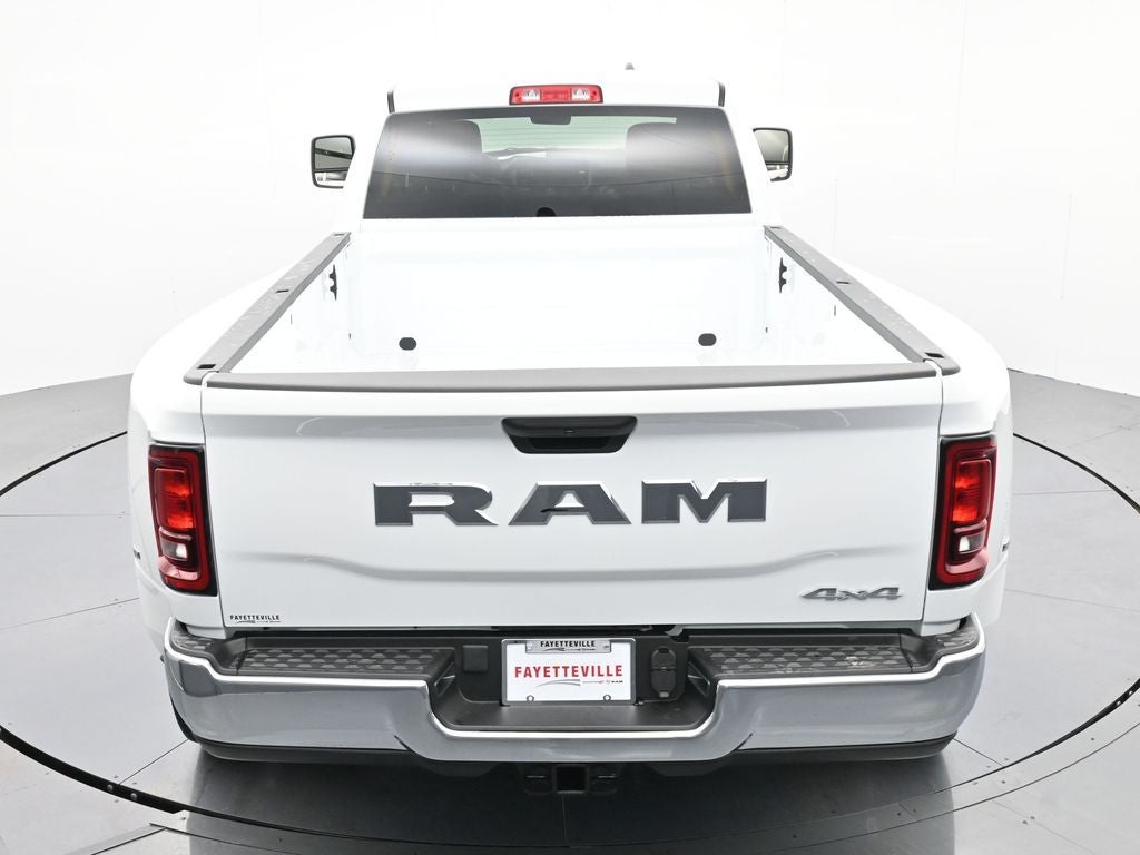 2026 RAM 3500 RAM 3500 TRADESMAN CREW CAB 4X4 8' BOX