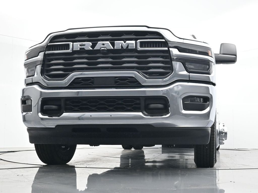 2026 RAM 3500 RAM 3500 TRADESMAN CREW CAB 4X4 8' BOX