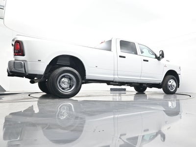 2026 RAM 3500 RAM 3500 TRADESMAN CREW CAB 4X4 8' BOX
