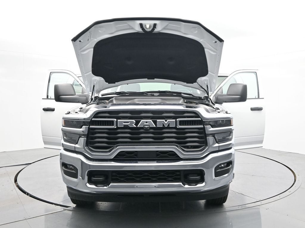 2026 RAM 3500 RAM 3500 TRADESMAN CREW CAB 4X4 8' BOX