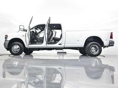 2026 RAM 3500 RAM 3500 TRADESMAN CREW CAB 4X4 8' BOX