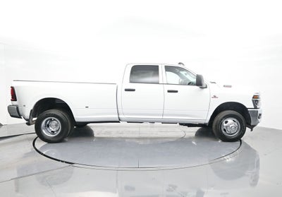 2026 RAM 3500 RAM 3500 TRADESMAN CREW CAB 4X4 8' BOX