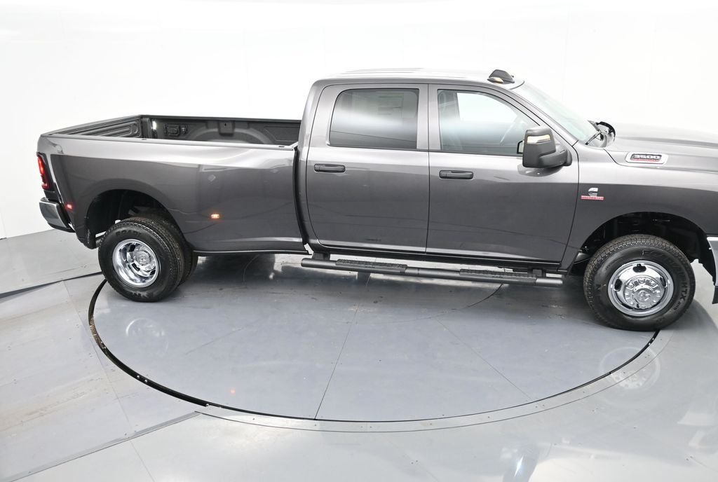 2026 RAM 3500 RAM 3500 TRADESMAN CREW CAB 4X4 8' BOX