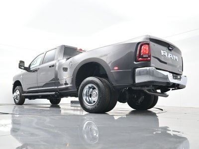 2026 RAM 3500 RAM 3500 TRADESMAN CREW CAB 4X4 8' BOX