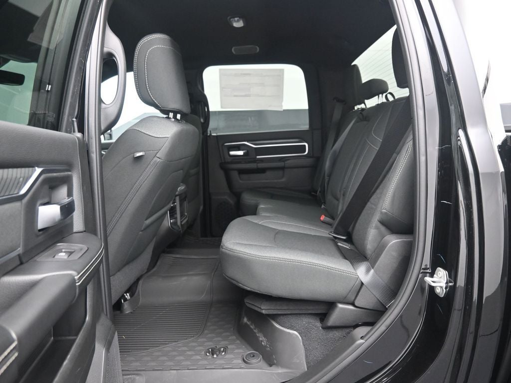 2026 RAM 3500 RAM 3500 BIG HORN CREW CAB 4X4 8' BOX