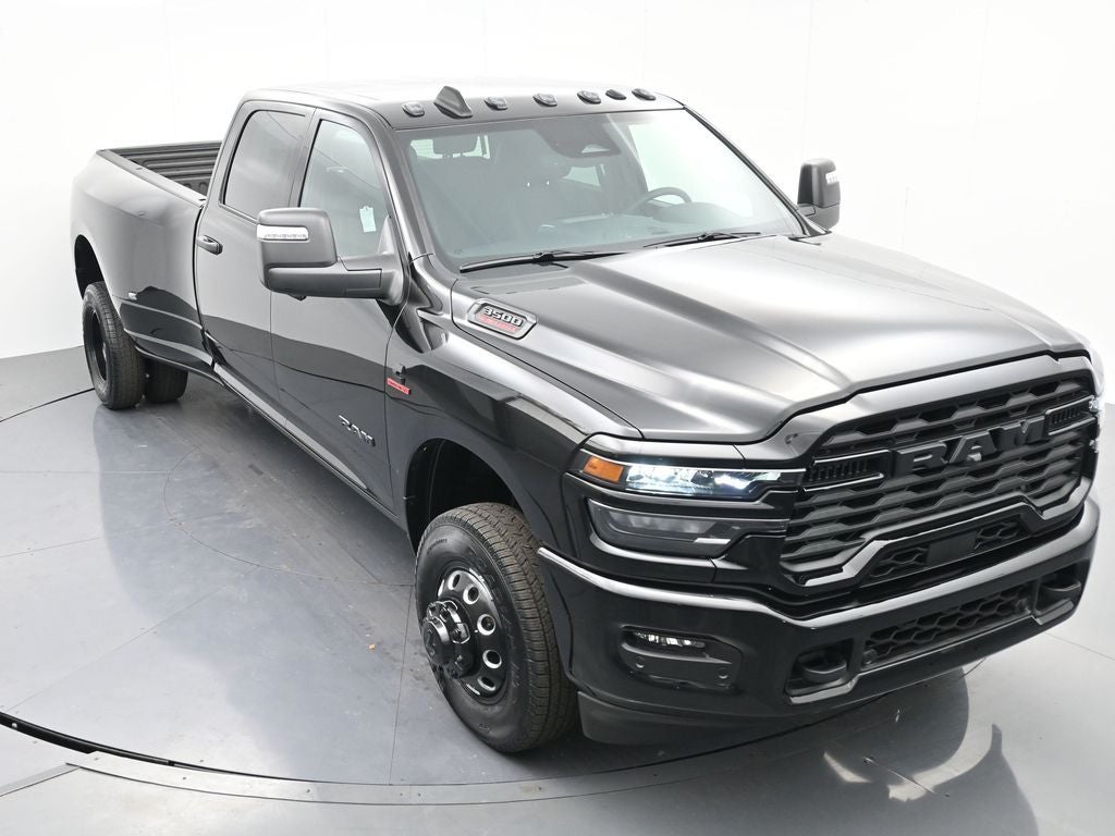 2026 RAM 3500 RAM 3500 BIG HORN CREW CAB 4X4 8' BOX